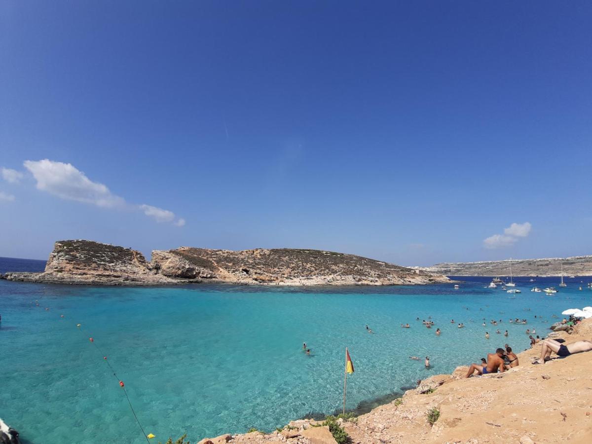 Namaste :) Enjoy Every Moment Mellieħa Kültér fotó