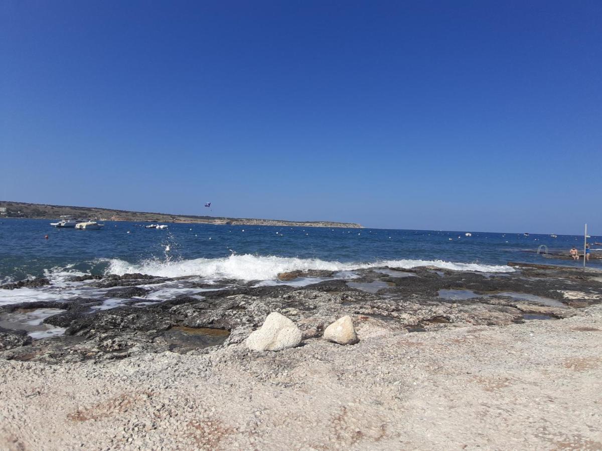Namaste :) Enjoy Every Moment Mellieħa Kültér fotó